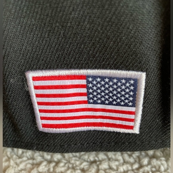 NFL NY Giants New Era Salute to Service cap in great condition size M/L - Picture 12 of 13